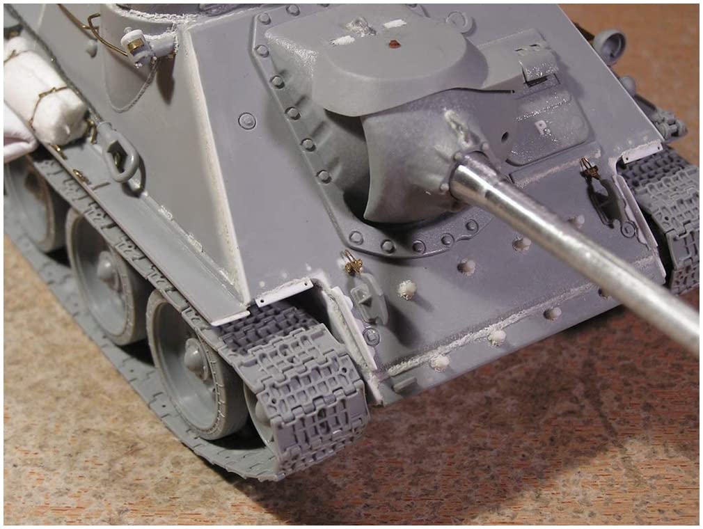 Amazon | ズベズダ 1/72 ソビエト 自走砲 SU-100 プラモデル ZV5044